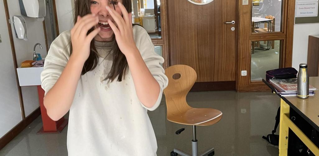 Apple Bobbing 1 Apple Bobbing 1